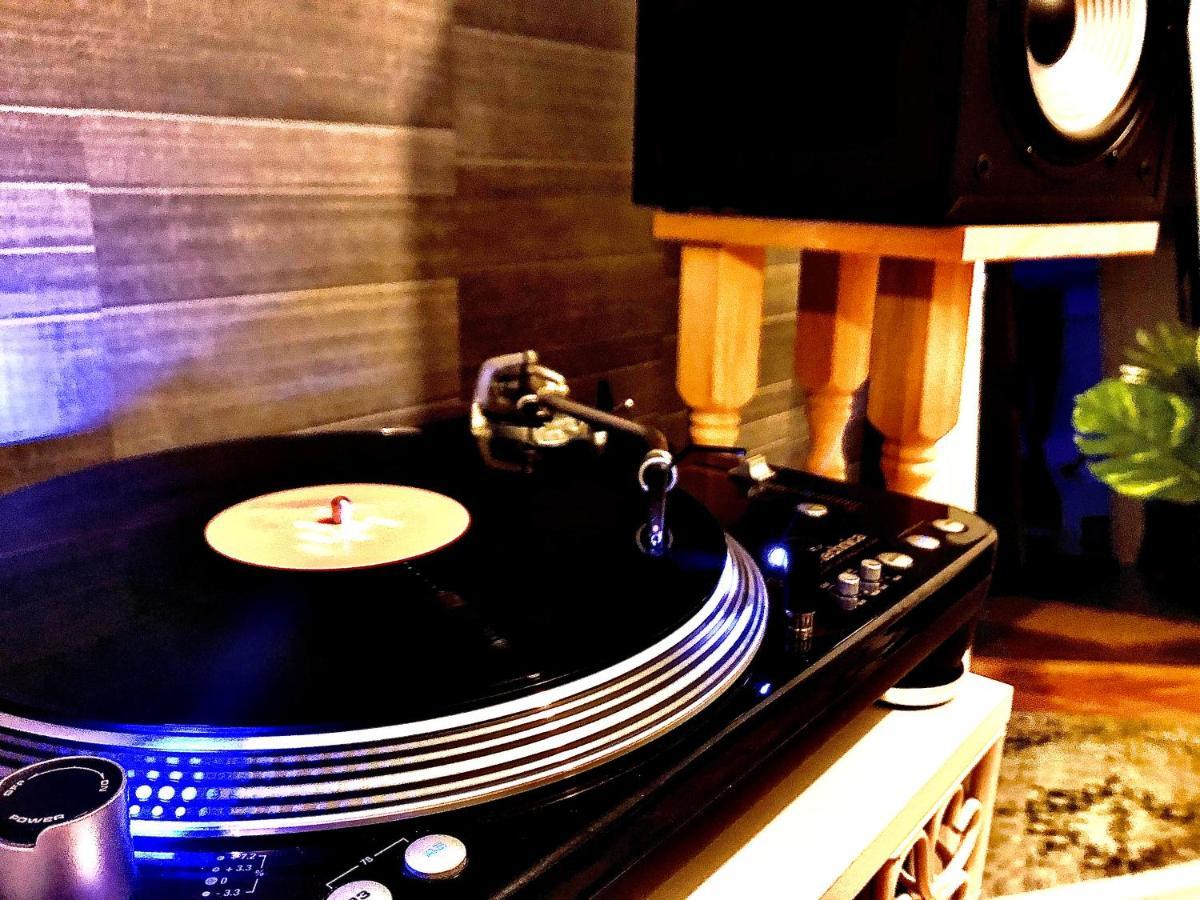Vinyl'S Place บราชอฟ ภายนอก รูปภาพ